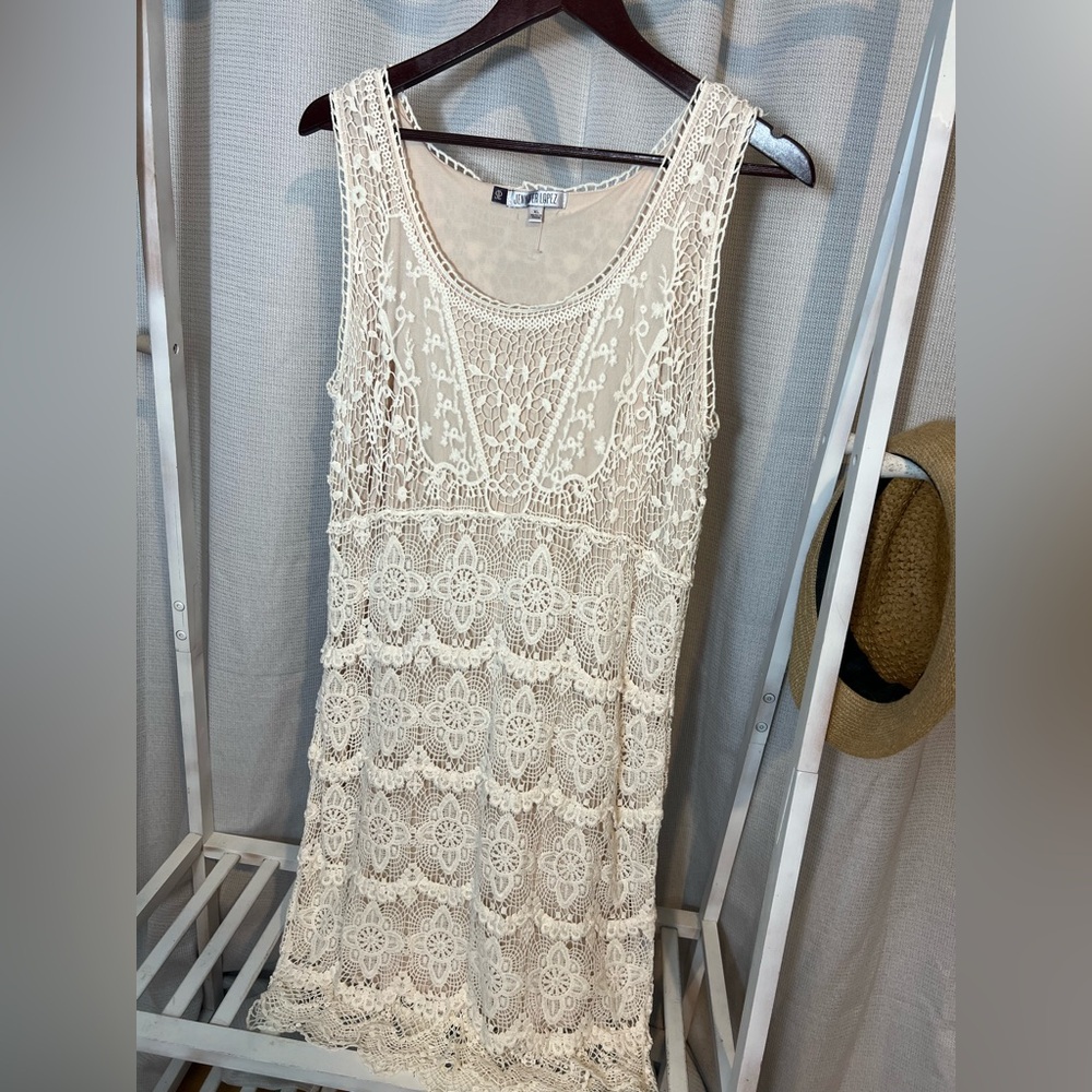 Jennifer Lopez Cream Crochet Lace Sleeveless Dress